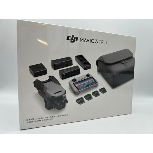 Квадрокоптер DJI Mavic 3 Fly More Combo в Балаково DJI RC / с экраном